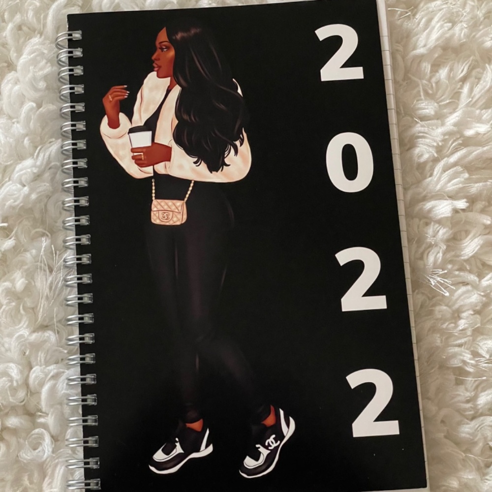 Custom "IT Girl" Journal - Picture 2 of 4